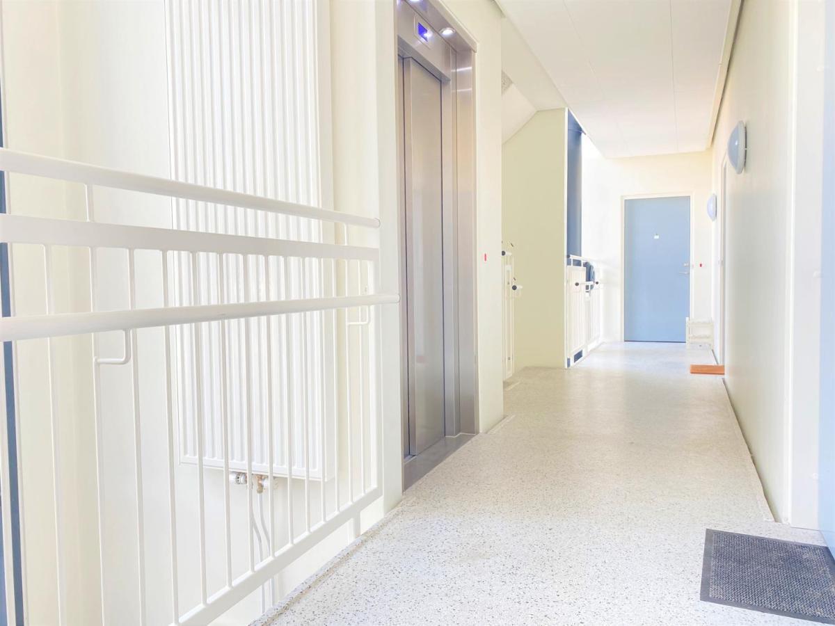 Two-bedroom Close To The Center Apartment